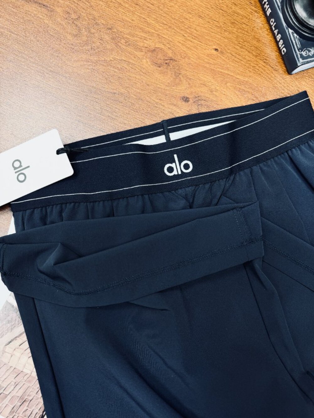 Navy Blue💙😆ALO Yoga Suit Up Trouser (Regular) Brand new|Authentic - Picture 3 of 10